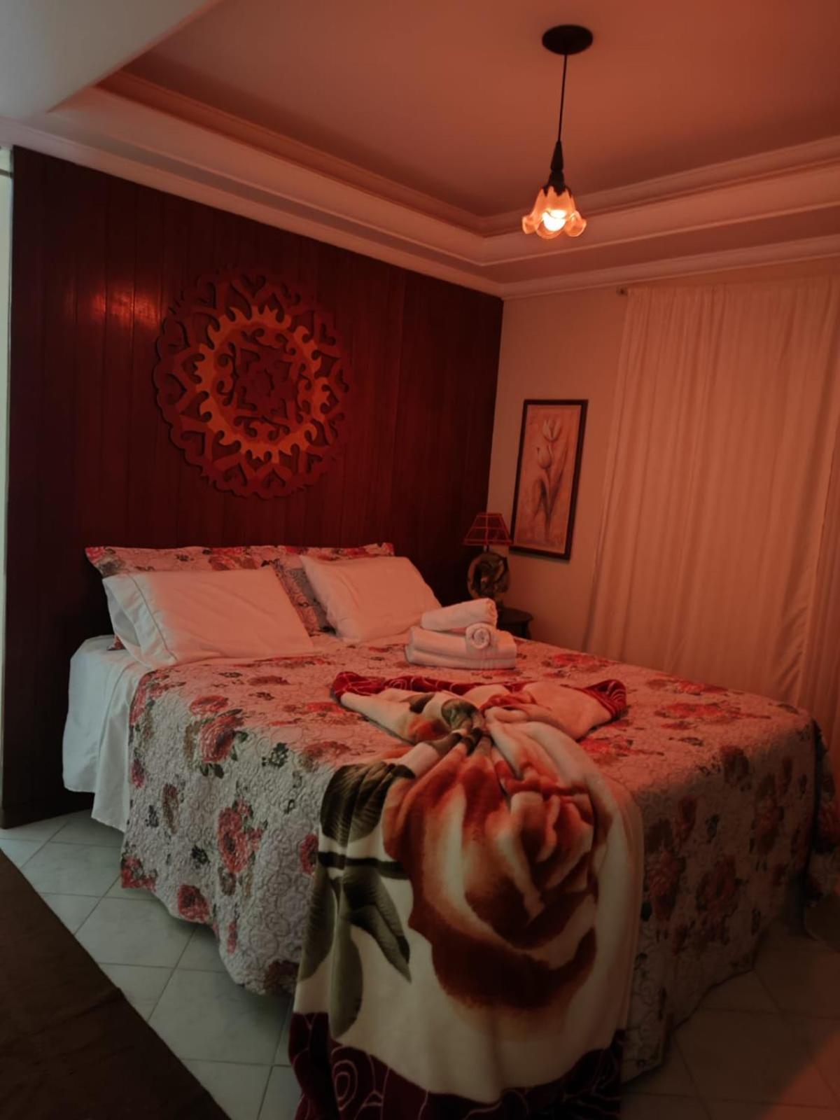 Di Fronte Al Bosco Apartment ซานตาเทเรซา ภายนอก รูปภาพ