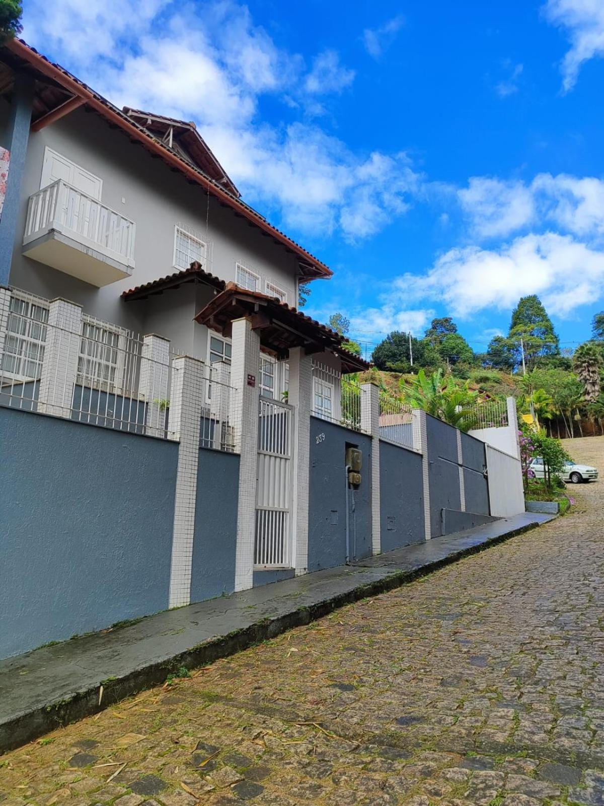 Di Fronte Al Bosco Apartment ซานตาเทเรซา ภายนอก รูปภาพ
